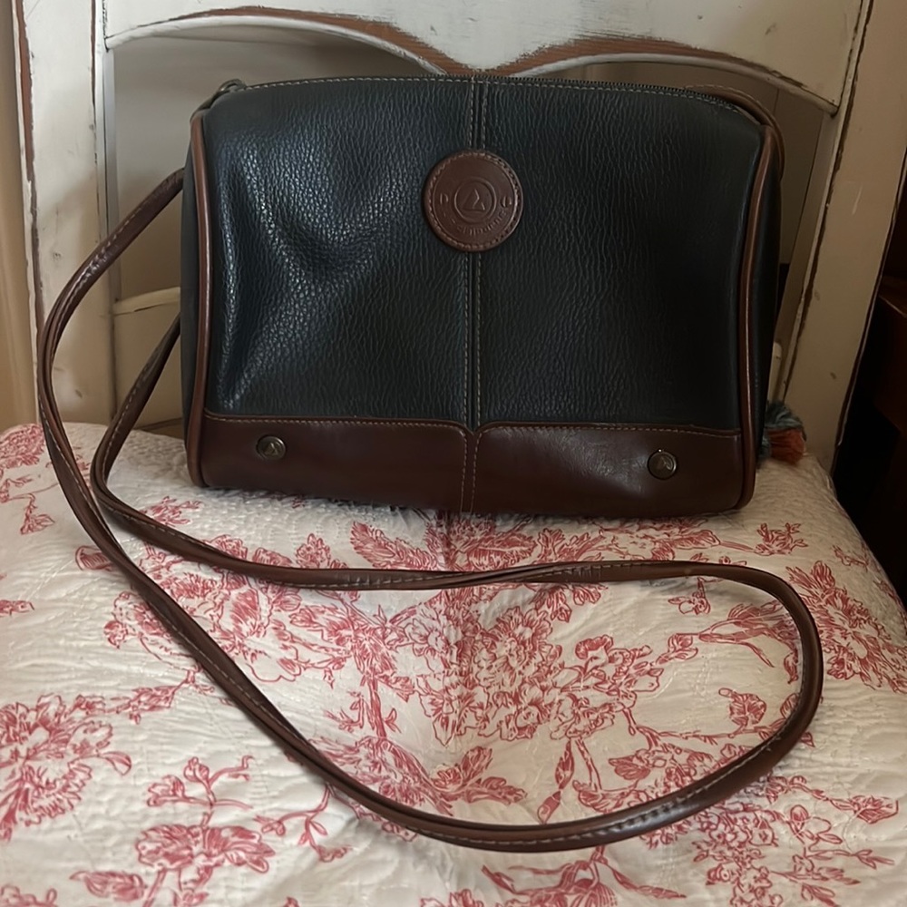 Liz Claiborne Vintage Crossbody